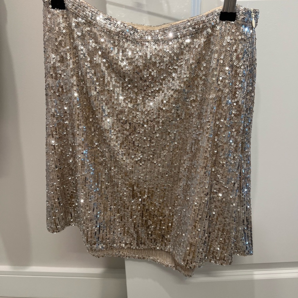 RESA Silver Sequin Mini Skirt